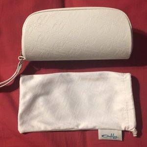 Oakley sunglasses CASE